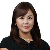 Caroline Choe Picture